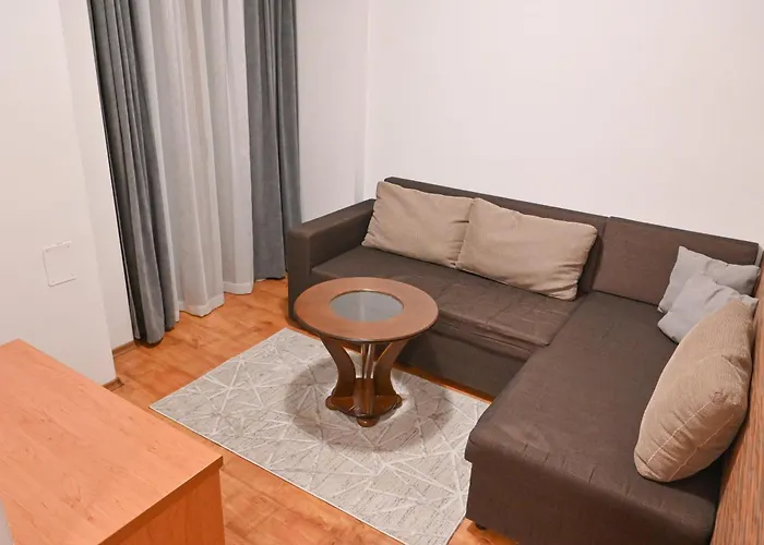 Rothmans-breakfast - Free Parking - Lobby バンスコ