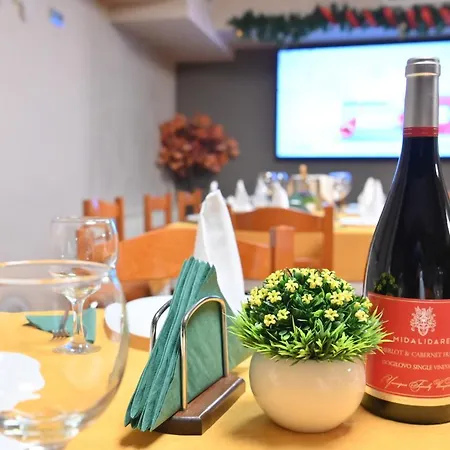 酒店 Rothmans-breakfast - Free Parking - Lobby 班斯科