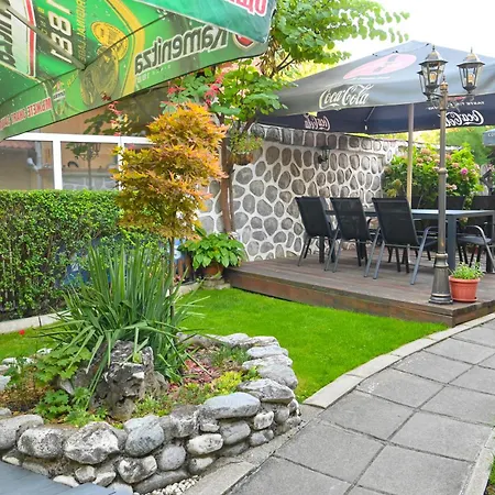 Rothmans-breakfast - Free Parking - Lobby 3*