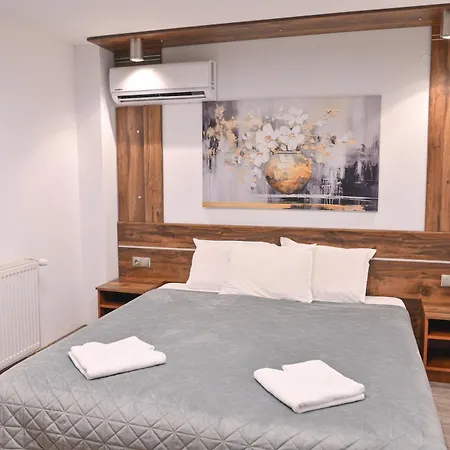 Rothmans-breakfast - Free Parking - Lobby 3*