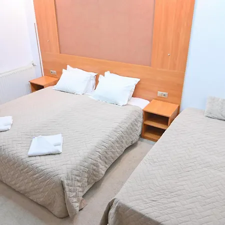 Rothmans-breakfast - Free Parking - Lobby 3* Banszko
