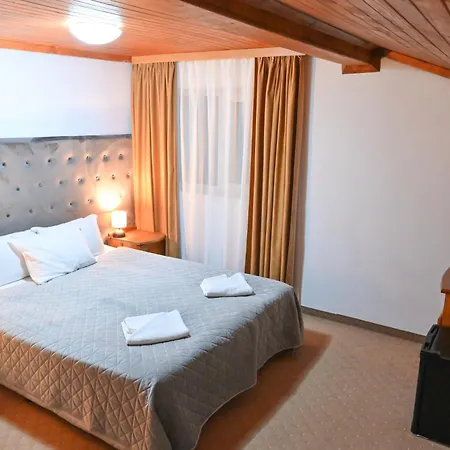 Rothmans-breakfast - Free Parking - Lobby Hotel Bansko