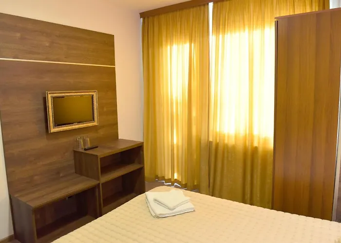 Rothmans-breakfast - Free Parking - Lobby 호텔