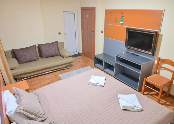 Rothmans-breakfast - Free Parking - Lobby 3* Bansko