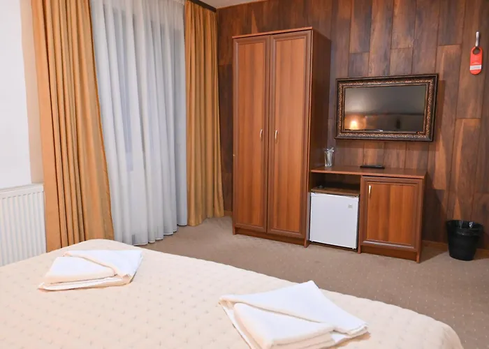 Rothmans-breakfast - Free Parking - Lobby Hotel 3*