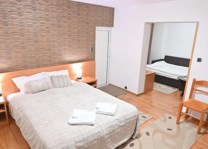 Rothmans-breakfast - Free Parking - Lobby 3* Bansko