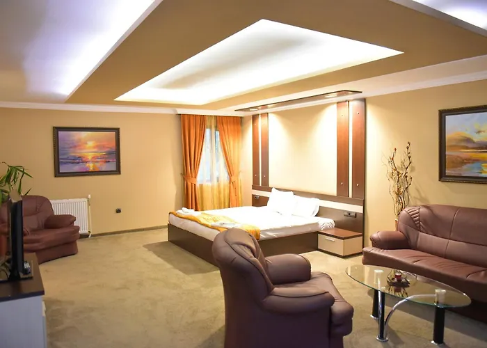 Rothmans-breakfast - Free Parking - Lobby